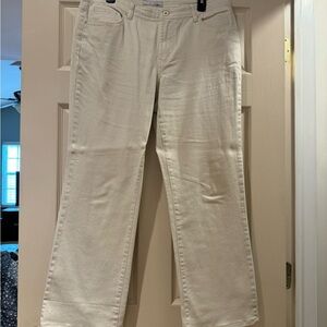 Chico's Cream Straight Leg Jeans Modern Style